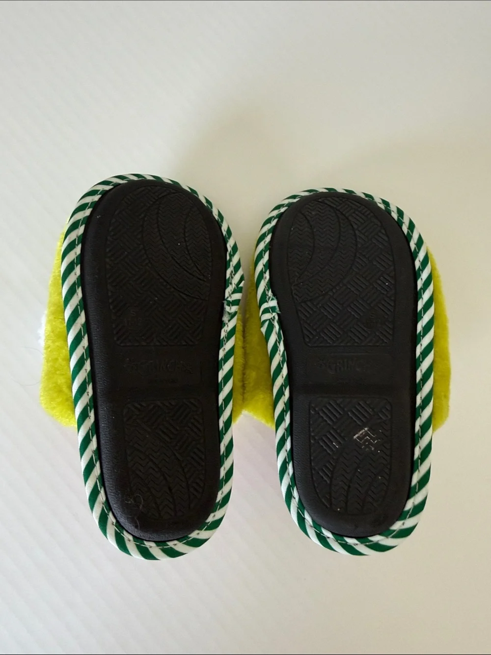 Kids' Plush Slipper - Green Holiday Design